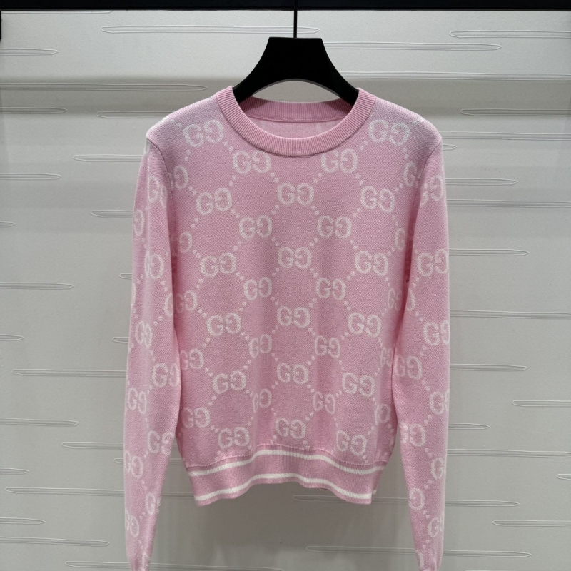 G*u*i hoodies